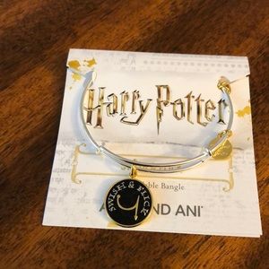 Alex and Ani Harry Potter “Swish and Flick”